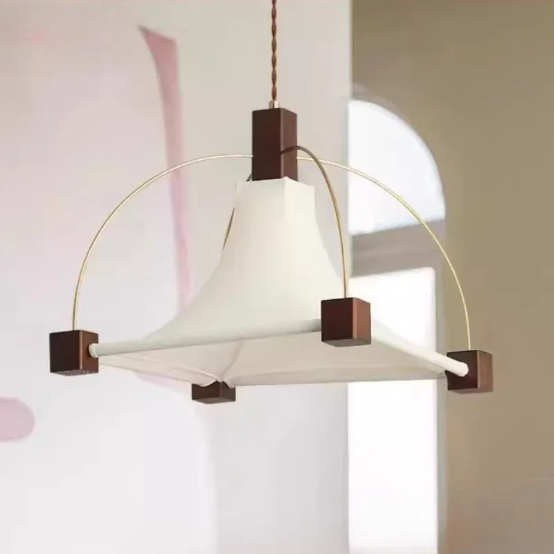 Interior Design White And Wood - Designer Elegant Square Fabric Restaurant Pendant
