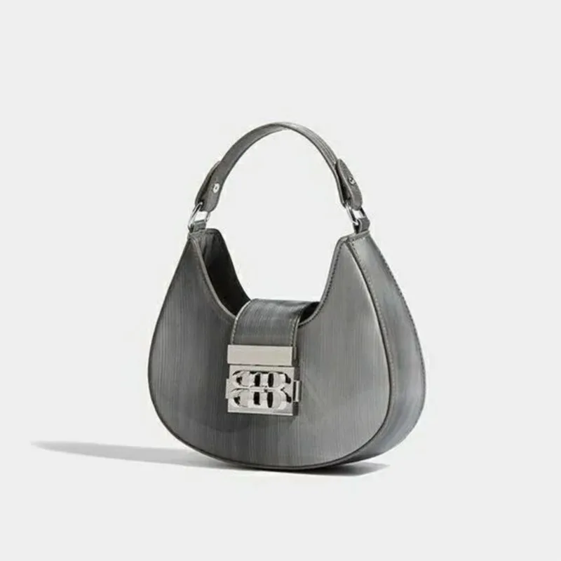 Hot Girl Gradient Tech Chain S - Interior Design Tech recension och pris