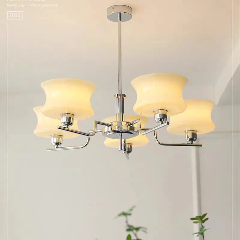 Belue Chandelier French Milky  - Interior Design Years recension och pris