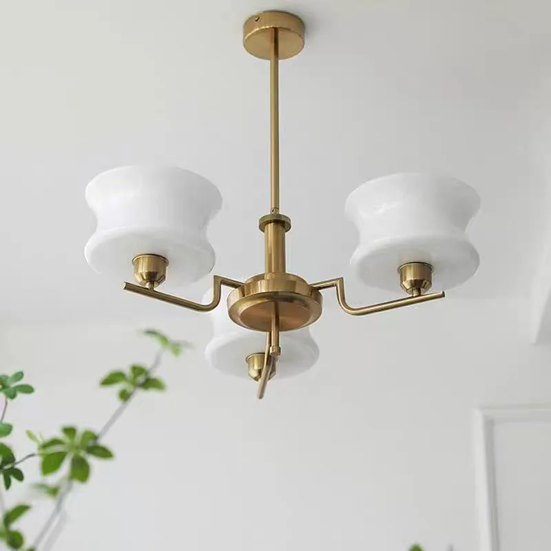 Belue Chandelier French Milky  - Interior Design Years recension och pris