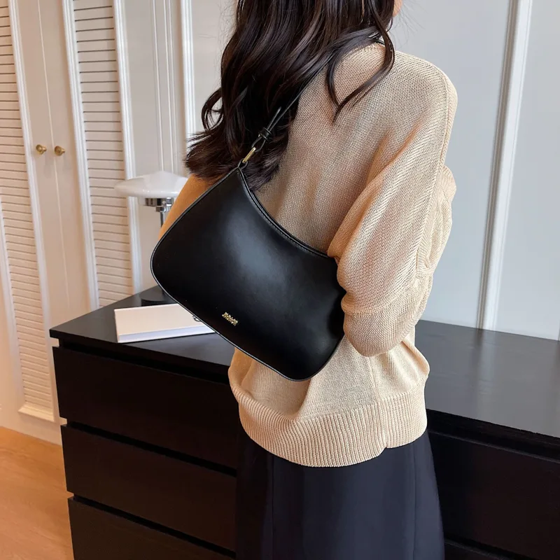 Red Underarm Shoulder Bags for - Interior Design Trends 2026 recension och pris